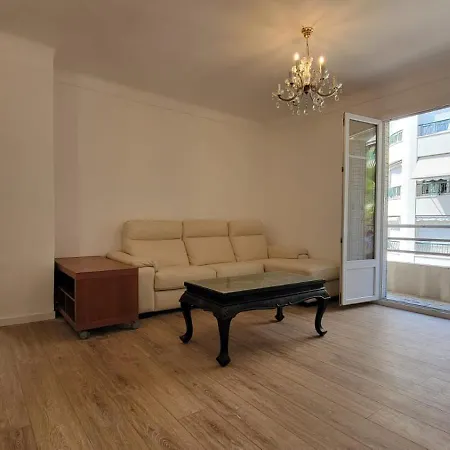 Magnifique 3 Pieces, Idealement Situe Et Bien Equipe Nizza